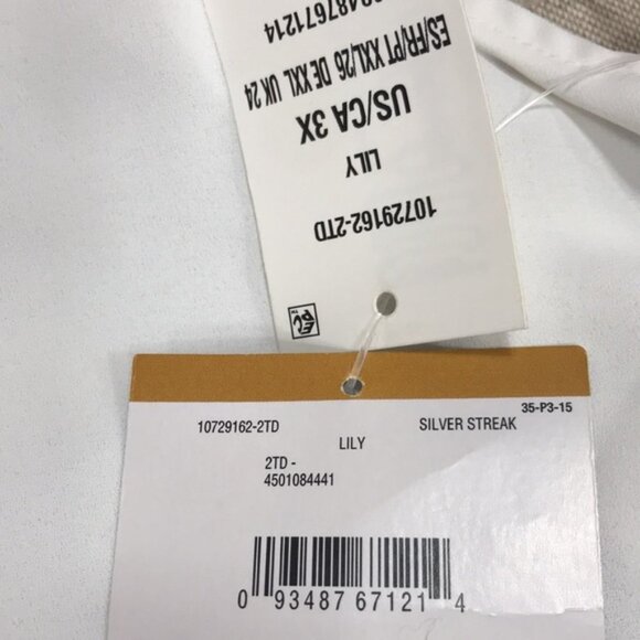 Kasper Plus Size Tie-Neck Crepe Blouse - Picture 5 of 6